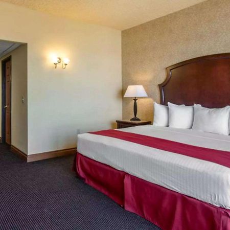 Shoreline Inn & Conference Center, Ascend Hotel Collection Muskegon Kültér fotó