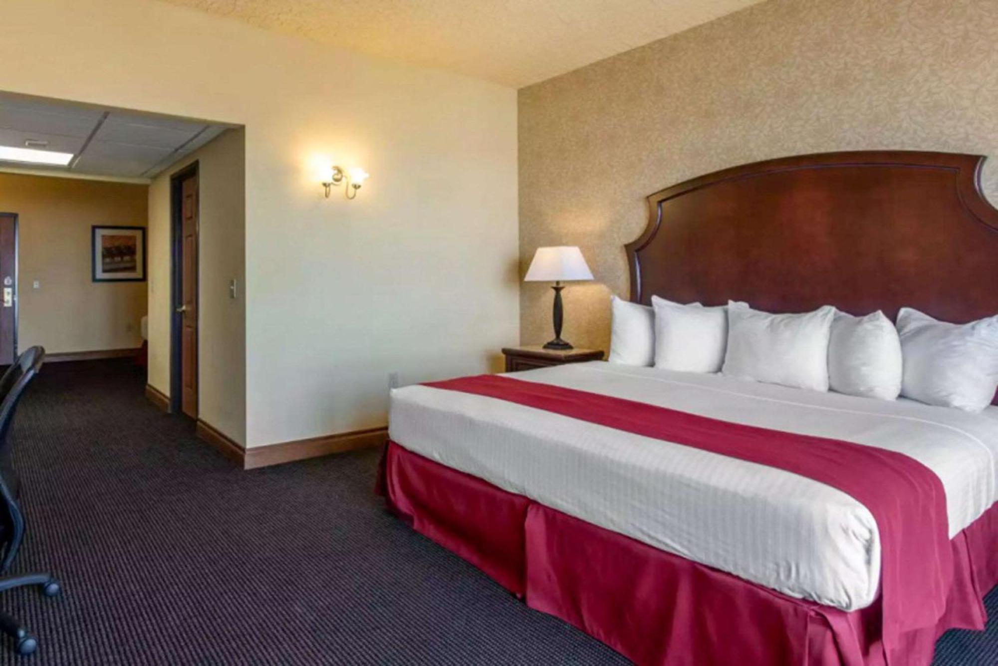 Shoreline Inn & Conference Center, Ascend Hotel Collection Muskegon Kültér fotó